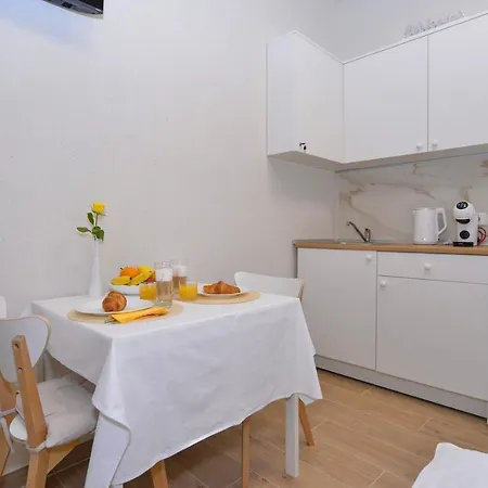 Md Studio Apartman Rijeka Exterior photo